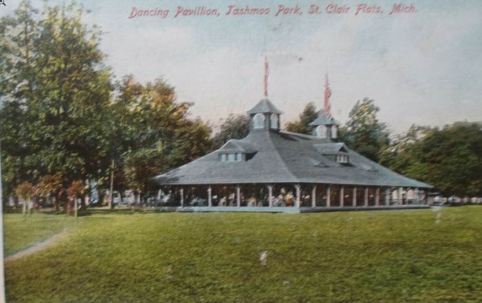 Tashmoo Park Dance Pavillion - Tashmoo Park Dance Hall (newer photo)